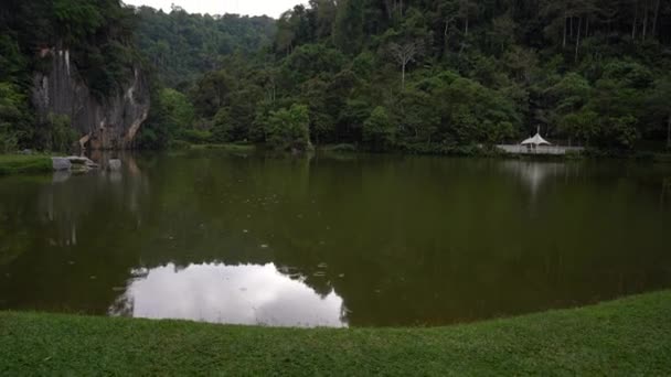 Tambun Perak Manzara Dağları Göl Manzarası — Stok video