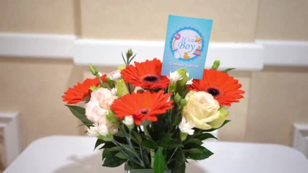 Boy Card Bouquet Flowers — Stock Video