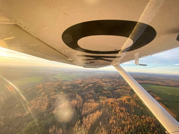 Belle Vue Aérienne Sur Campagne Coucher Soleil Depuis Une Fenêtre — Photo