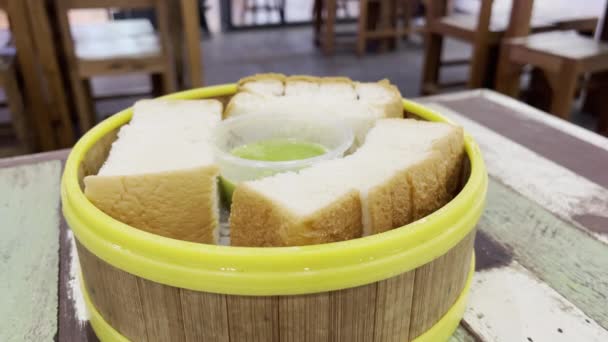 Stoom Thaise Sangkaya Pandan Kaya Brood Als Dessert Het Beroemde — Stockvideo