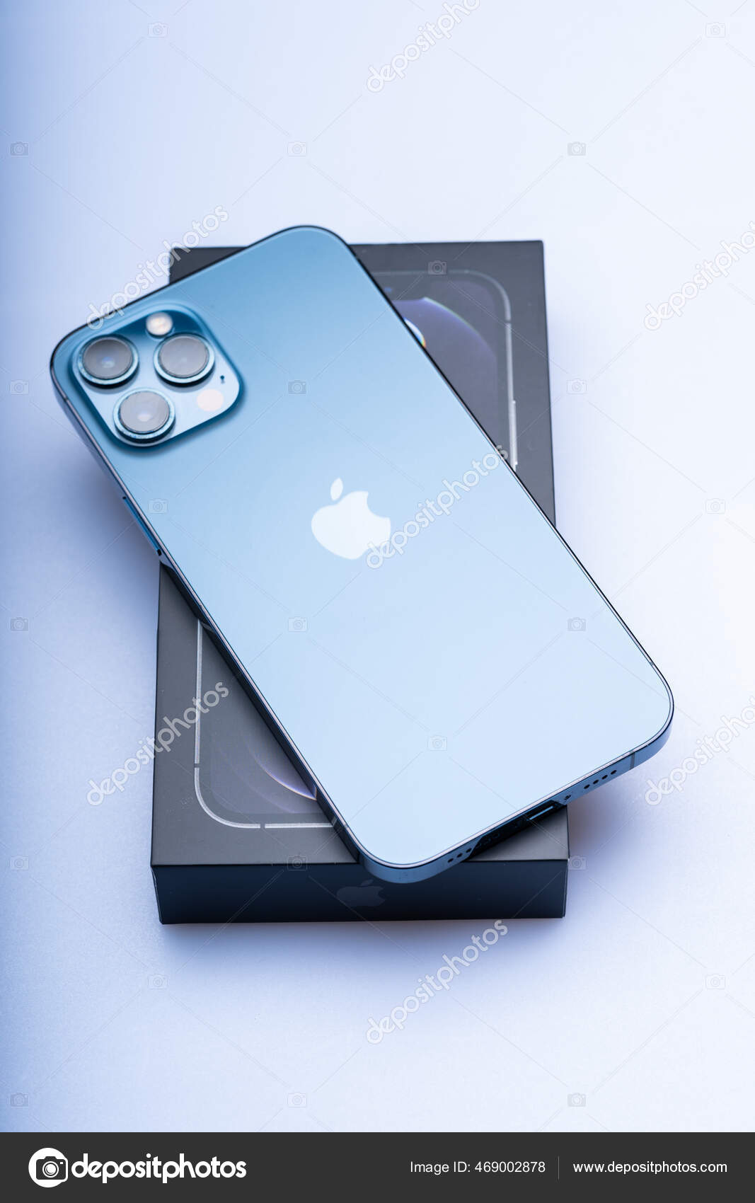 New Iphone Pro Max Pacific Blue Colour Stock Editorial Photo C Fadhli Adnan19 Gmail Com