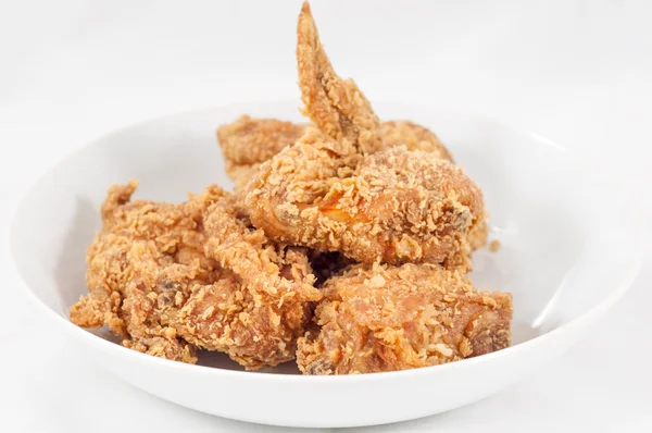 Smažené kuře na talíři — Stock fotografie
