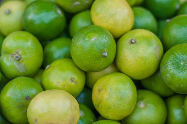 taze yeşil limon 