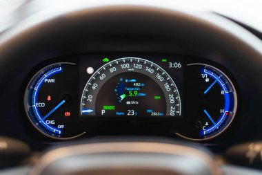 Araç kontrol paneli hız göstergesi, takometre, kilometre sayacı