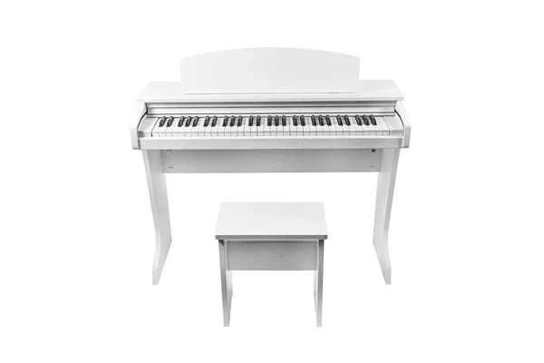 Biały nowoczesny fortepian i krzesło izolowane na białym tle — Zdjęcie stockowe