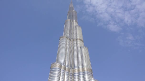 Burj Khalifa Skyscraper Top Part Sky Background Dubai Uae March — Stock Video