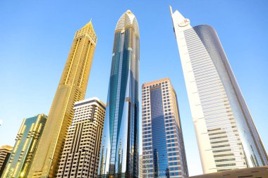 Dubai 'deki gökdelenler, Rose Tower. Birleşik Arap Emirlikleri Dubai Mart 2019