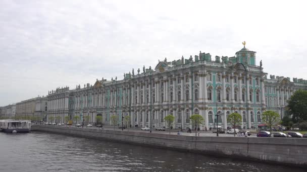 Ermita Del Estado Terraplén Del Palacio Río Neva Rusia San — Vídeo de stock