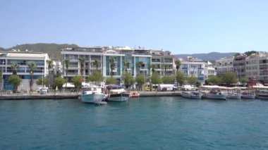 Marmaris şehri ve Ege Denizi. Marmaris Mugla Türkiye Ağustos 2021