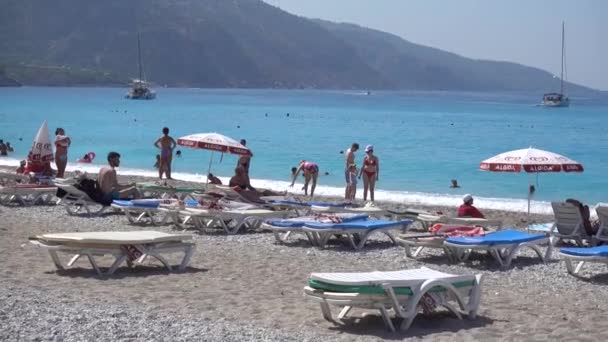 Plage Oludeniz Fethiye Les Gens Nagent Détendre Sur Mer Égée — Video