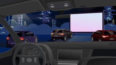 Açık sinemada arabadan film seyretmek. Arabadaki insanlar geceleri açık bir otoparkta film izliyorlar. Şehir eğlencesi ve film festivali. Vektör. Görüntü