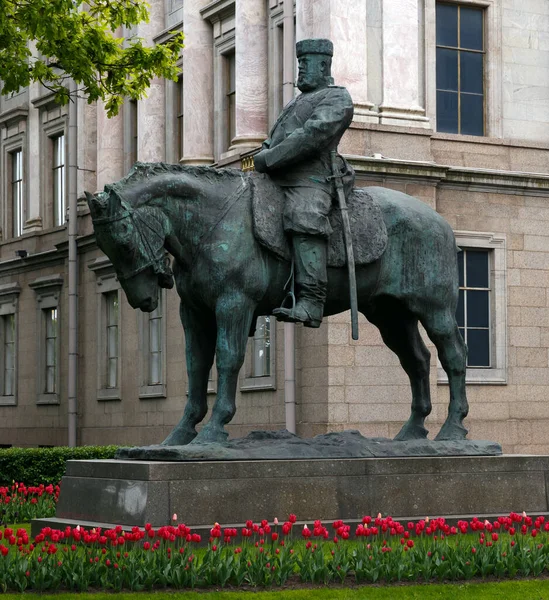 Rusya İmparatoru III. Alexander Anıtı 8 Haziran 2017, St. Petersburg, Rusya.