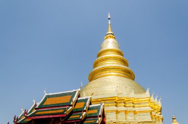 Buddist Tapınağı Lampoon, Tayland