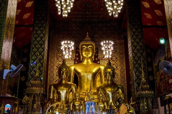 Буддистский храм в Лампуне, Таиланд — стоковое фото