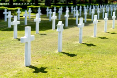 Amerikan askeri mezarlığı 