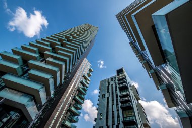 gökdelenlerin modern cephe 