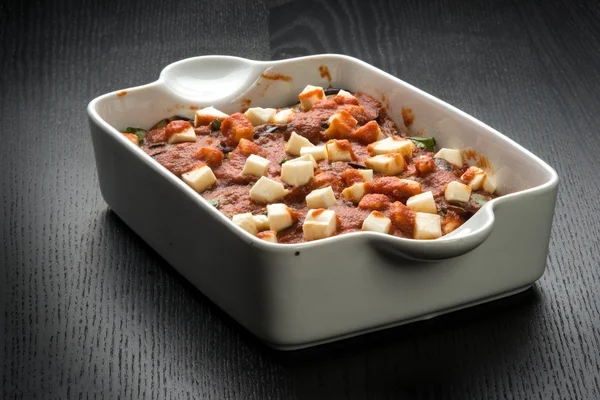 Peynir ile kavrulmuş sebze