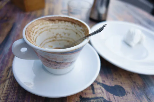 Xícara Branca Com Restos Café Colher — Fotografia de Stock