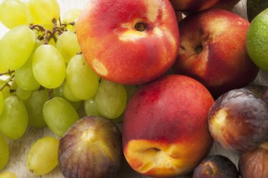 çeşitli meyve
