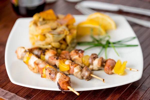 Skewers of meat — Stock Photo, Image