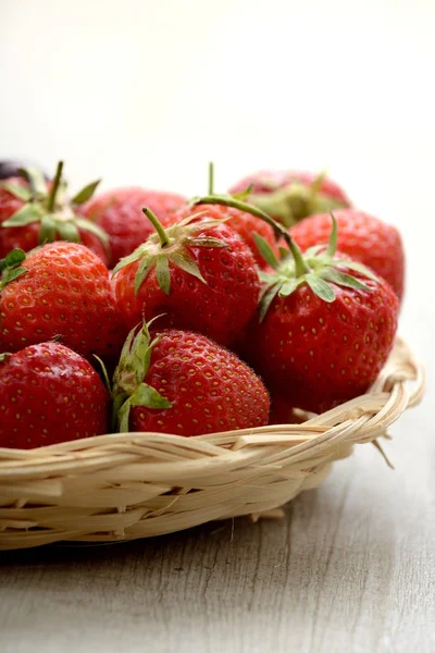 Panier de fraises — Photo