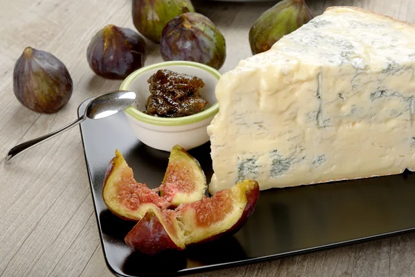 Gorgonzola Roquefort cheese — Stock Photo, Image