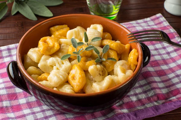 Gnocchi with butter — Stock Photo, Image