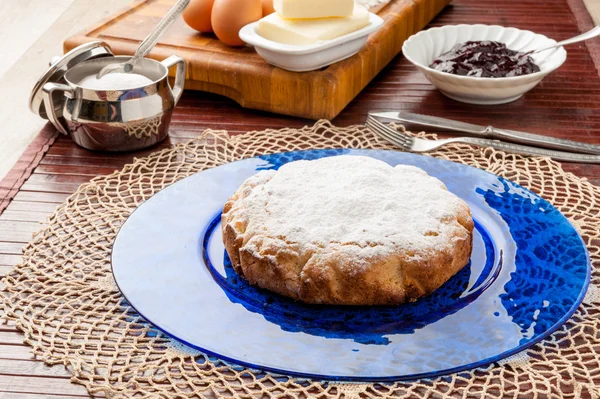 Pastel lleno de mermelada — Foto de Stock