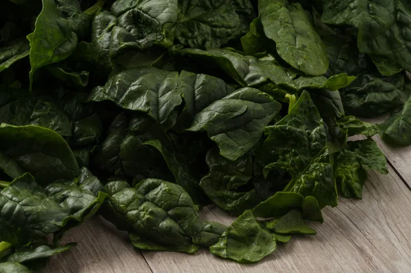 Spinach leaves — Stock Photo, Image