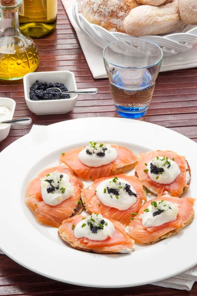 Salmone affumicato Blini — Foto Stock