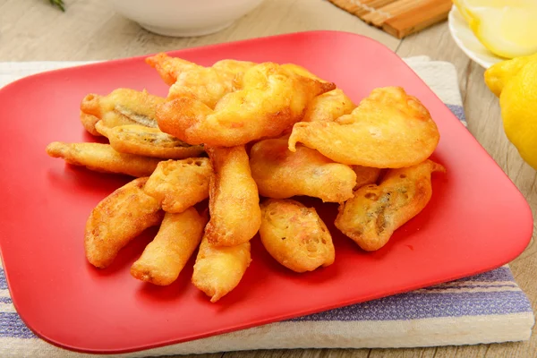 Fried seafood platter — Stock Photo, Image