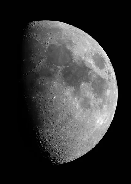 거 대 한 아름 다운 달 — 스톡 사진