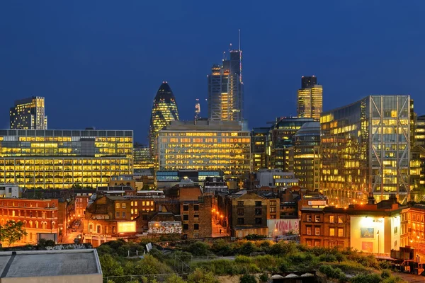 Vista contrastante de Londres — Foto de Stock