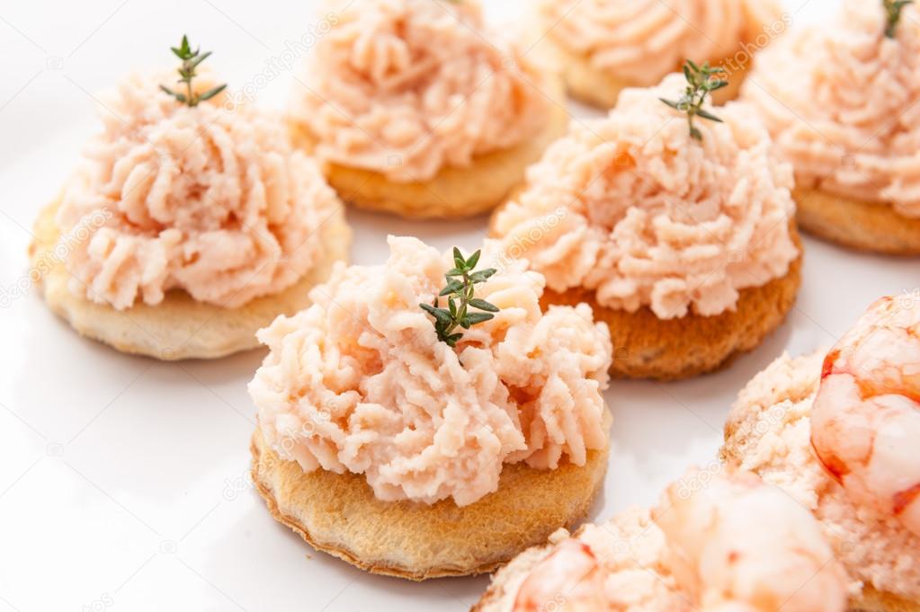 Canapes with salmon cream