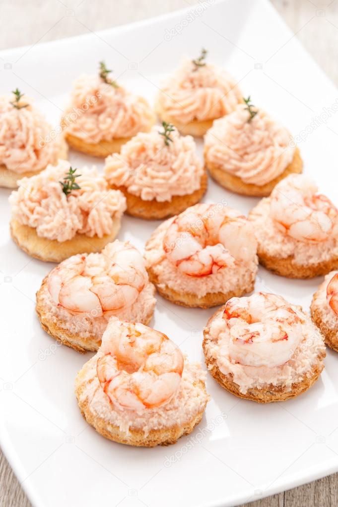 Canapes with salmon cream