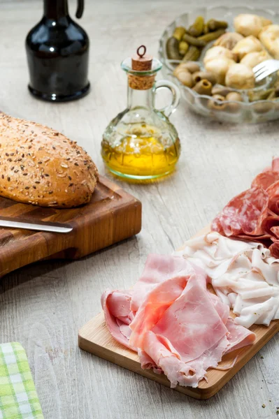 Cold cuts with bread — Stock Photo, Image