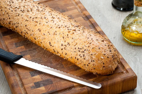 Bread with sesame seeds — Stock Photo, Image