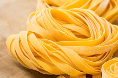 pişmemiş makarna çeşitleri