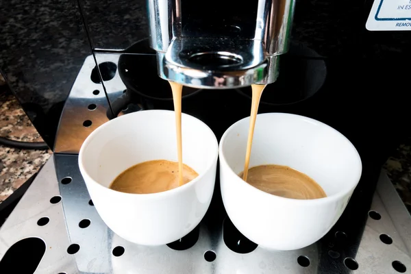 Process av förberedelse av kaffe — Stockfoto