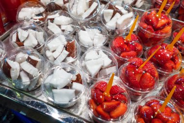 Meyve salataları gitmek