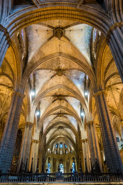 Querschiff an der Kathedrale von Barcelona — Stockfoto
