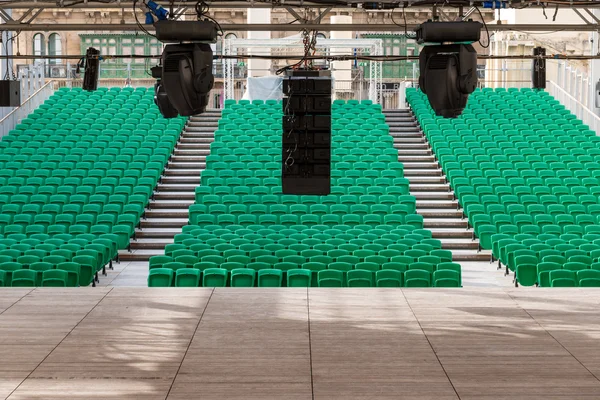theater with green chairs