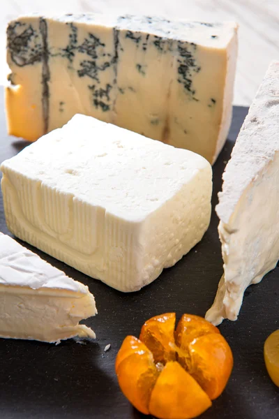 Various types of cheese — Stock Photo, Image