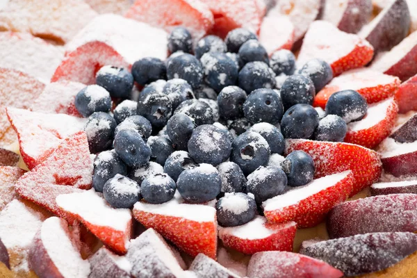 Tarte aux fruits frais gâteau — Photo