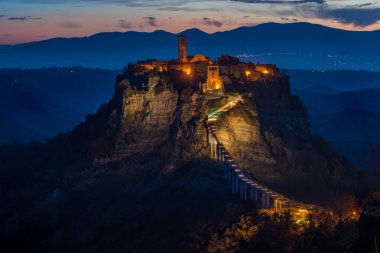 Antik şehir Civita di Bagnoregio