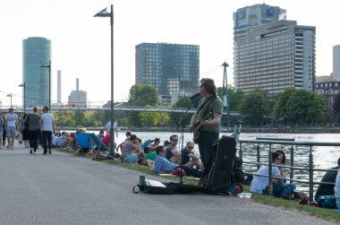 Frankfurt manzaralı ana, Almanya