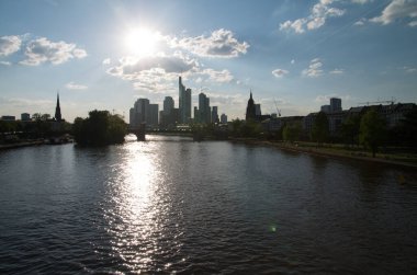 Frankfurt manzaralı ana, Almanya