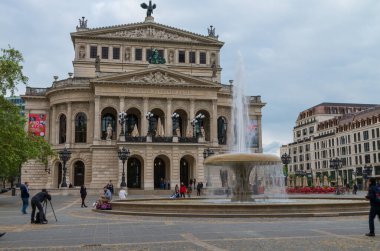 Frankfurt manzaralı ana, Almanya