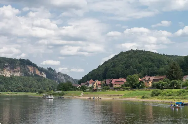 Elbe Nehri Manzarası Almanya — Stok fotoğraf