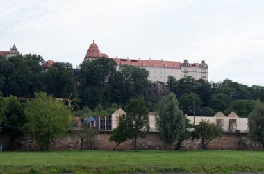 Elbe Nehri manzarası, Almanya